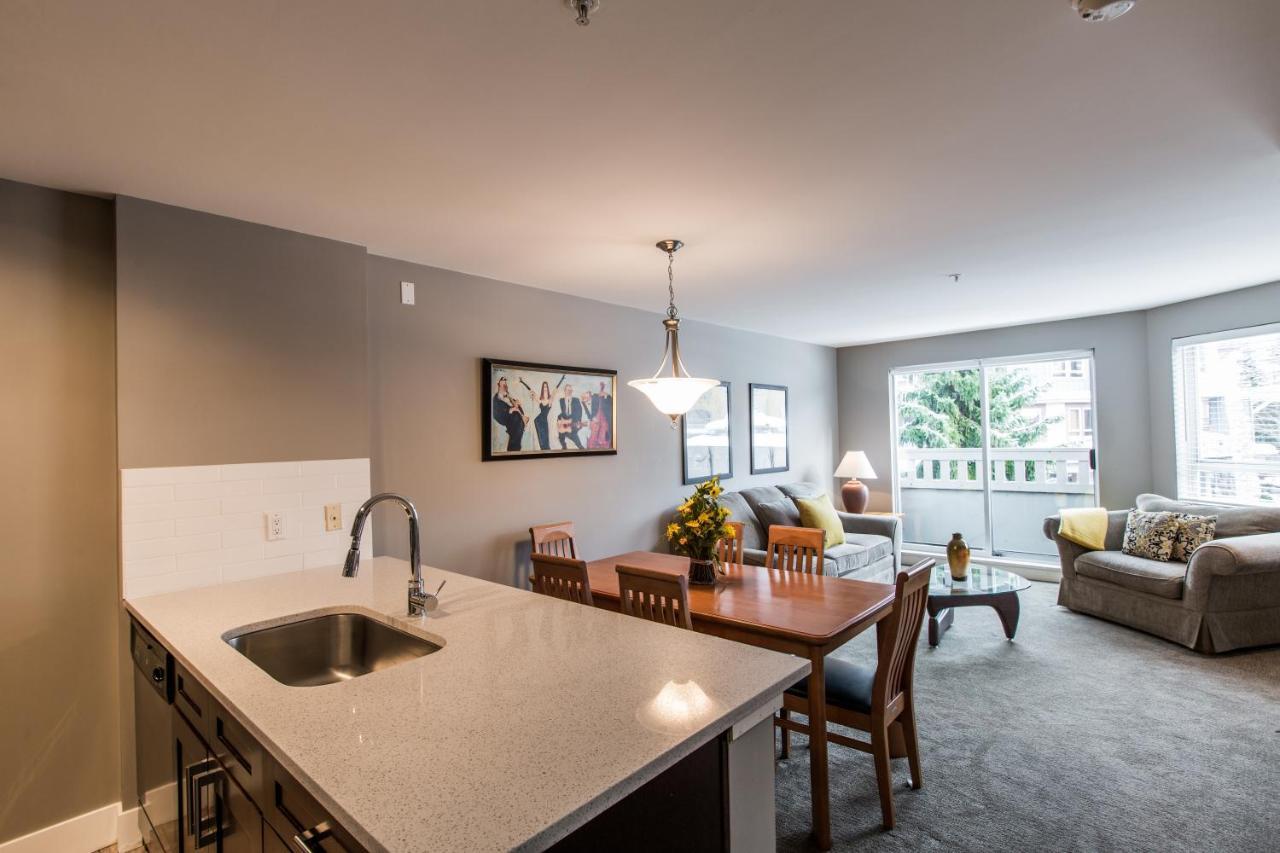 Whistler Blackcomb Vacation Rentals - Village North Eksteriør bilde