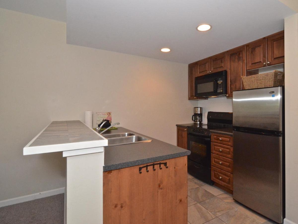 Whistler Blackcomb Vacation Rentals - Village North Eksteriør bilde