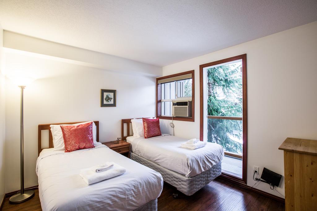 Whistler Blackcomb Vacation Rentals - Village North Eksteriør bilde
