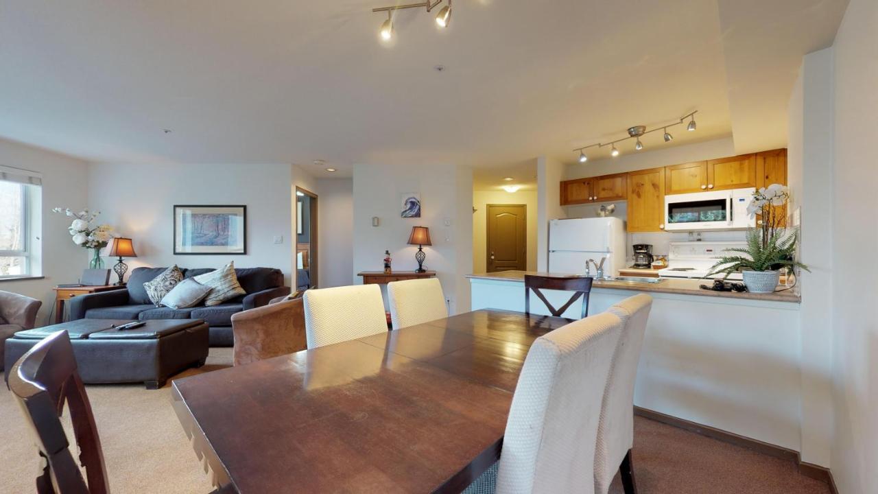 Whistler Blackcomb Vacation Rentals - Village North Eksteriør bilde